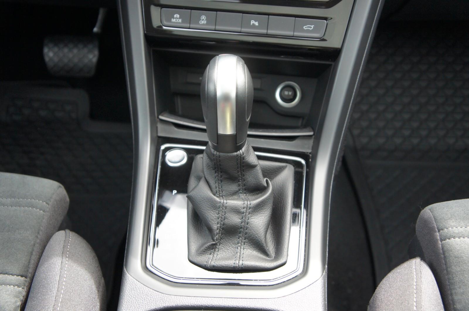 Volkswagen Touran Highline *ACC*AHK*PANO*STDHZG*KAM*MASSAGE, миниатюра 25