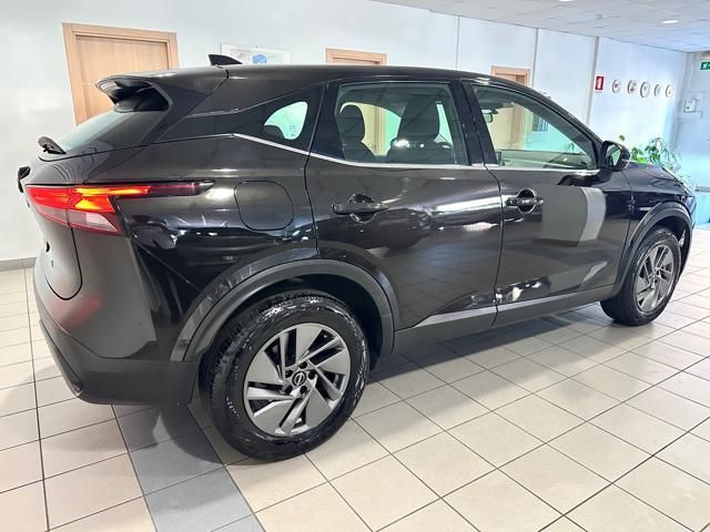 Nissan NISSAN Qashqai MHEV 140 CV Business imagem 3