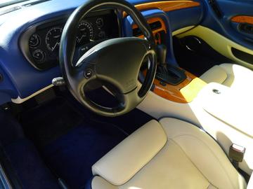 2001 Aston Martin DB7 照片 6