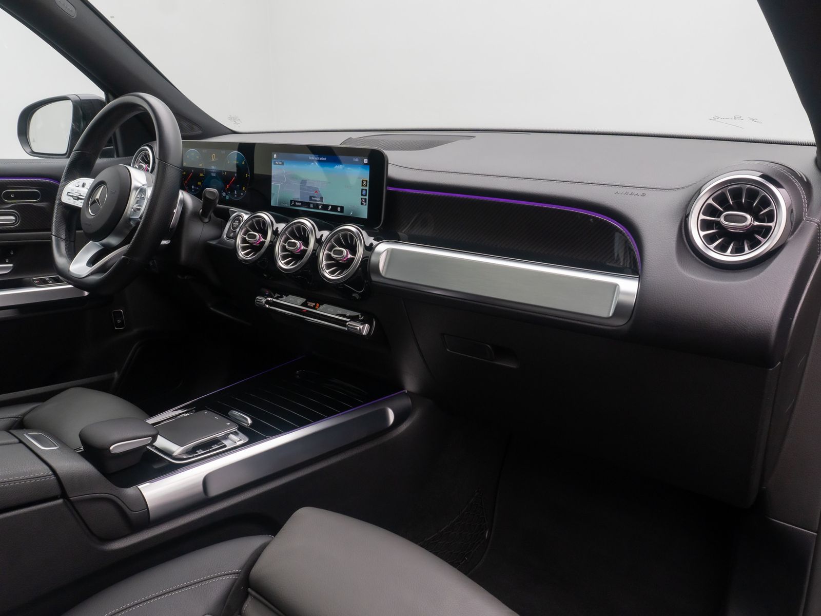 Fahrzeugabbildung Mercedes-Benz GLB 220d AMG Line SoundSys 360&deg;Panorama Standhzg