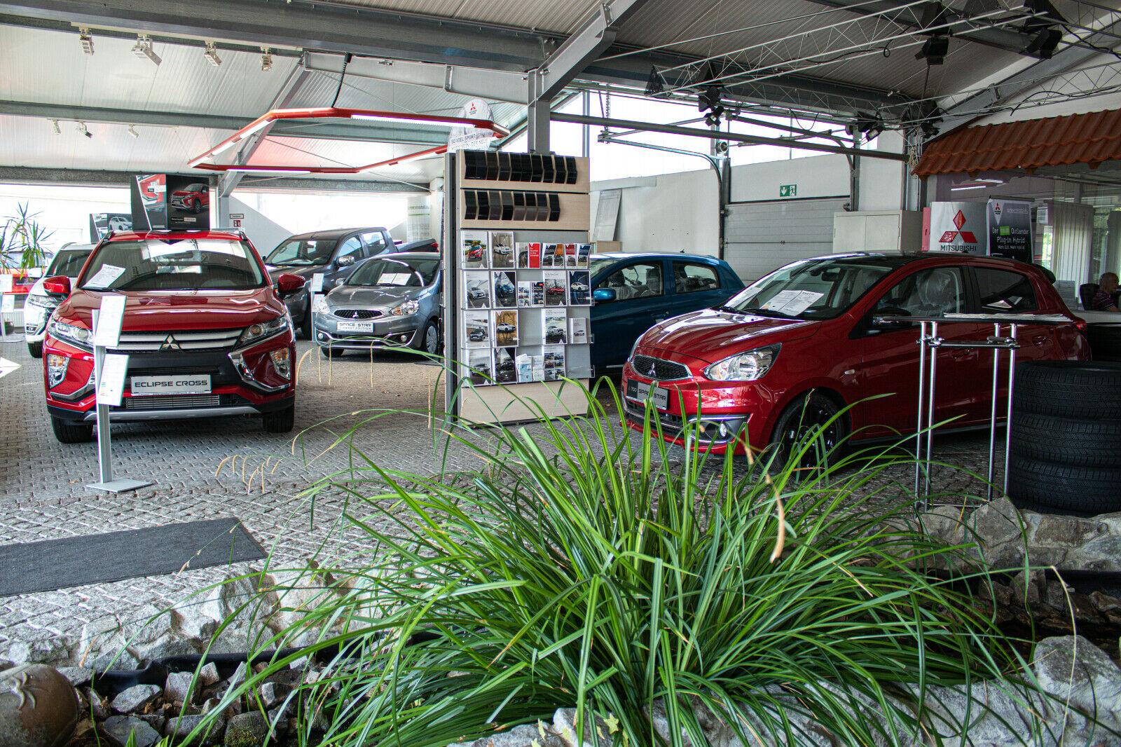 showroom-image-main