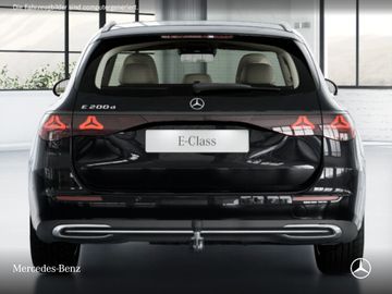 Mercedes E 200 - 7