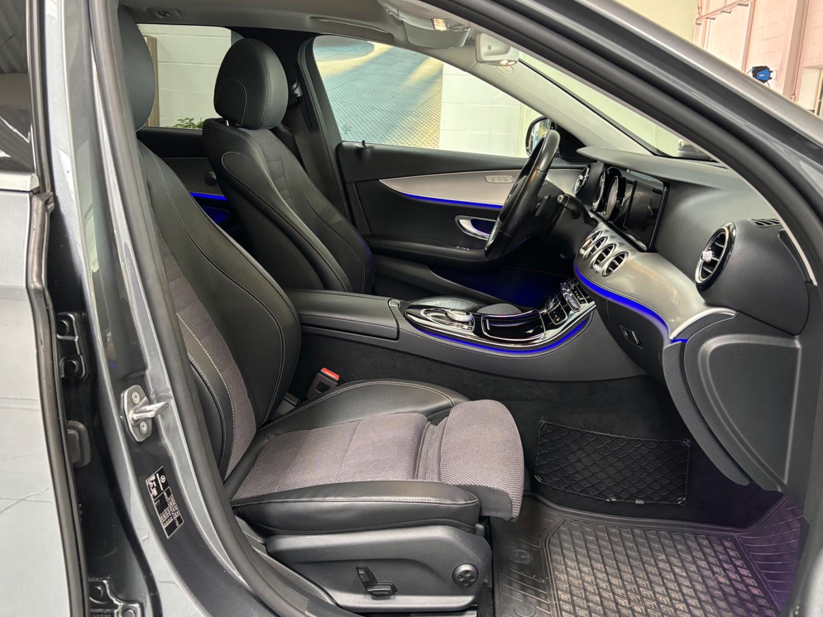 Mercedes-Benz E 220d Automatik,Scheckheft,Burmester,AHK,Navi