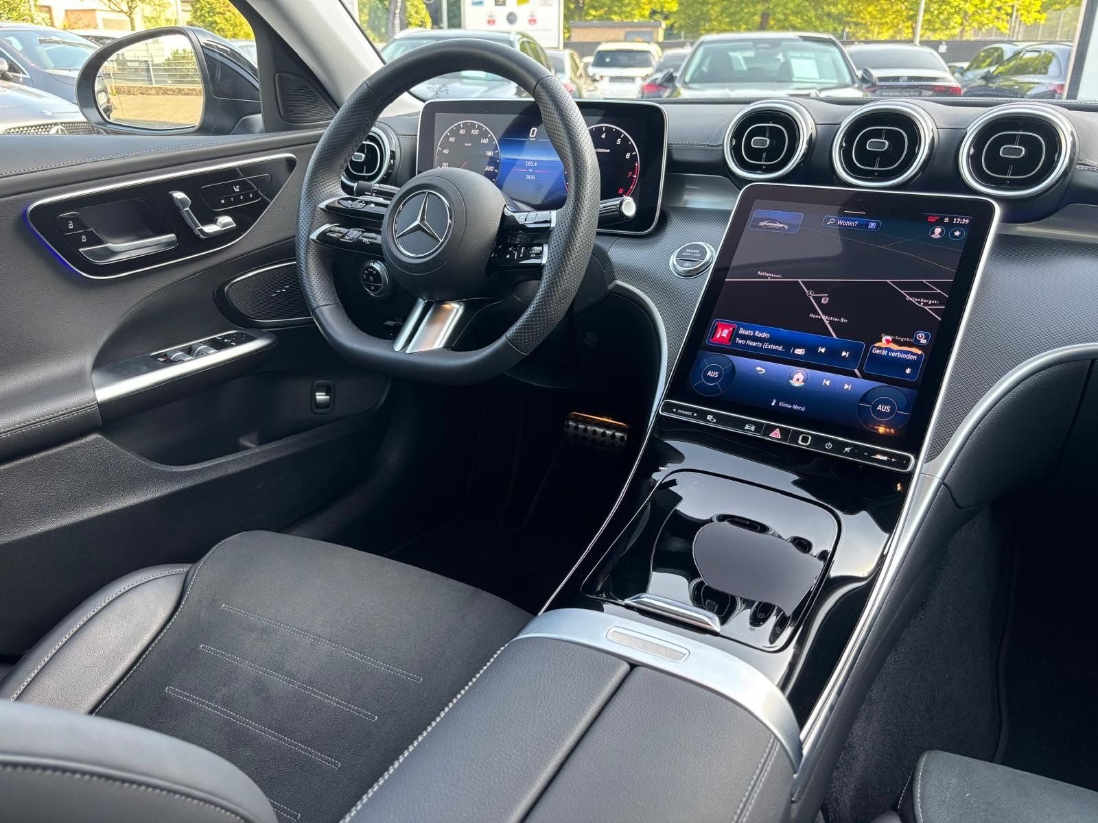 Fahrzeugabbildung Mercedes-Benz C 300 AMG*360°KAMERA*MEMORY-SITZE*AMBIENTEBEL*