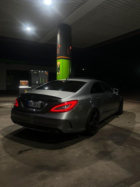 Mercedes-Benz CLS 500