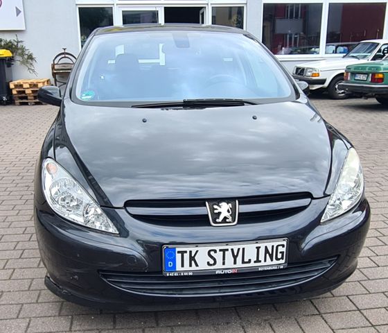 Peugeot 307 Tendance 110, kleine Mängel , an Bastler