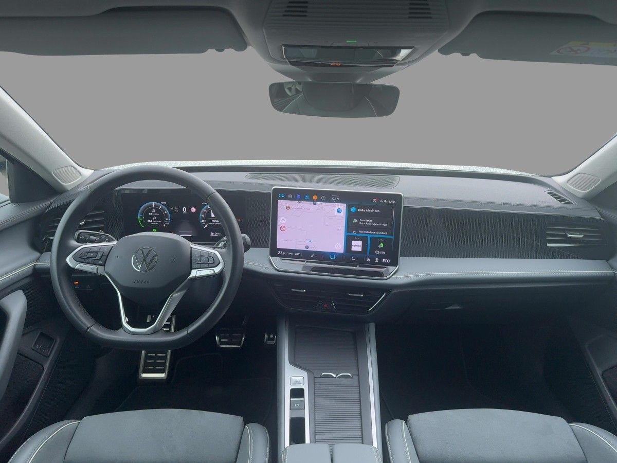 Volkswagen Passat Variant 1.5 eHybrid Business Navi LED ACC foto 9