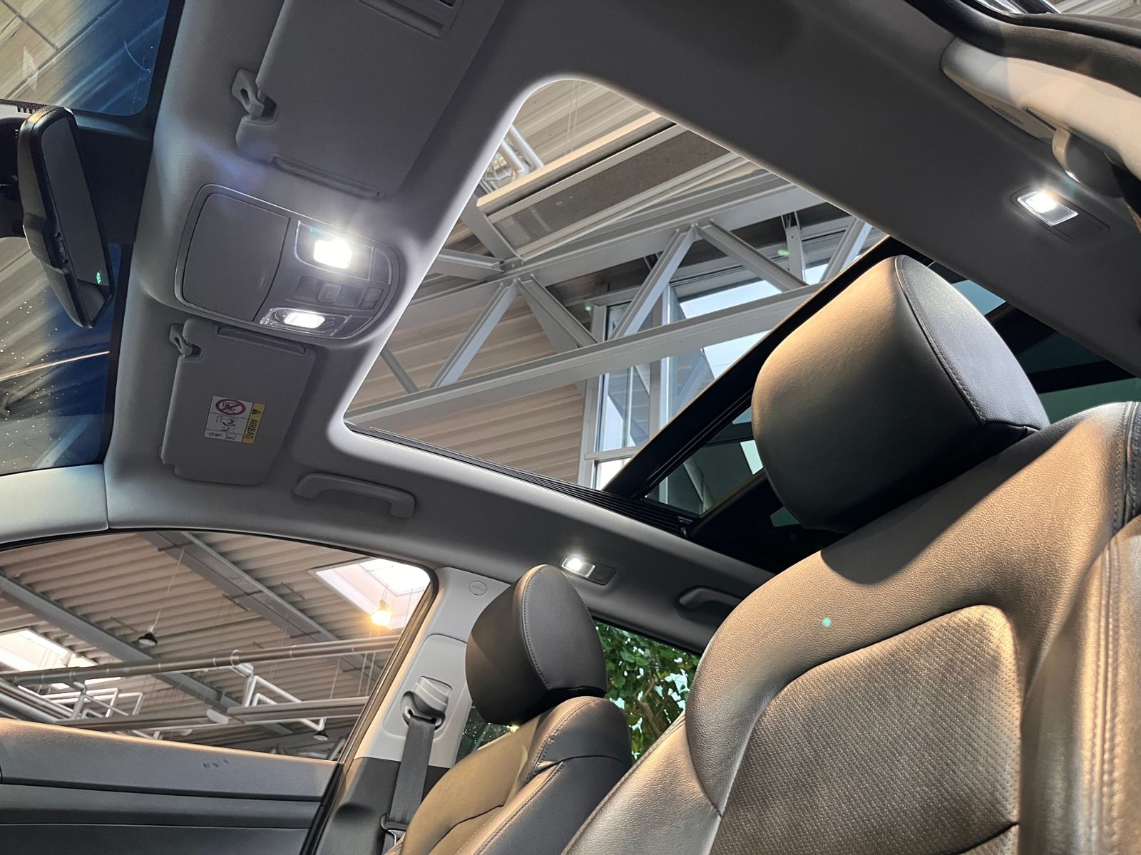 Fahrzeugabbildung Hyundai TUCSON Premium 4WD PANO LED NAVI