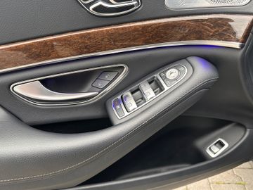 Mercedes S 560 - 9