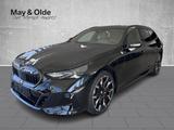 BMW 550 e xDrive Touring M Sport AHK Pano 21'' 360°  - BMW: Kombi, E36