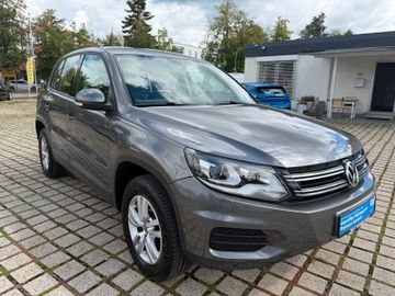 Volkswagen Tiguan - 3