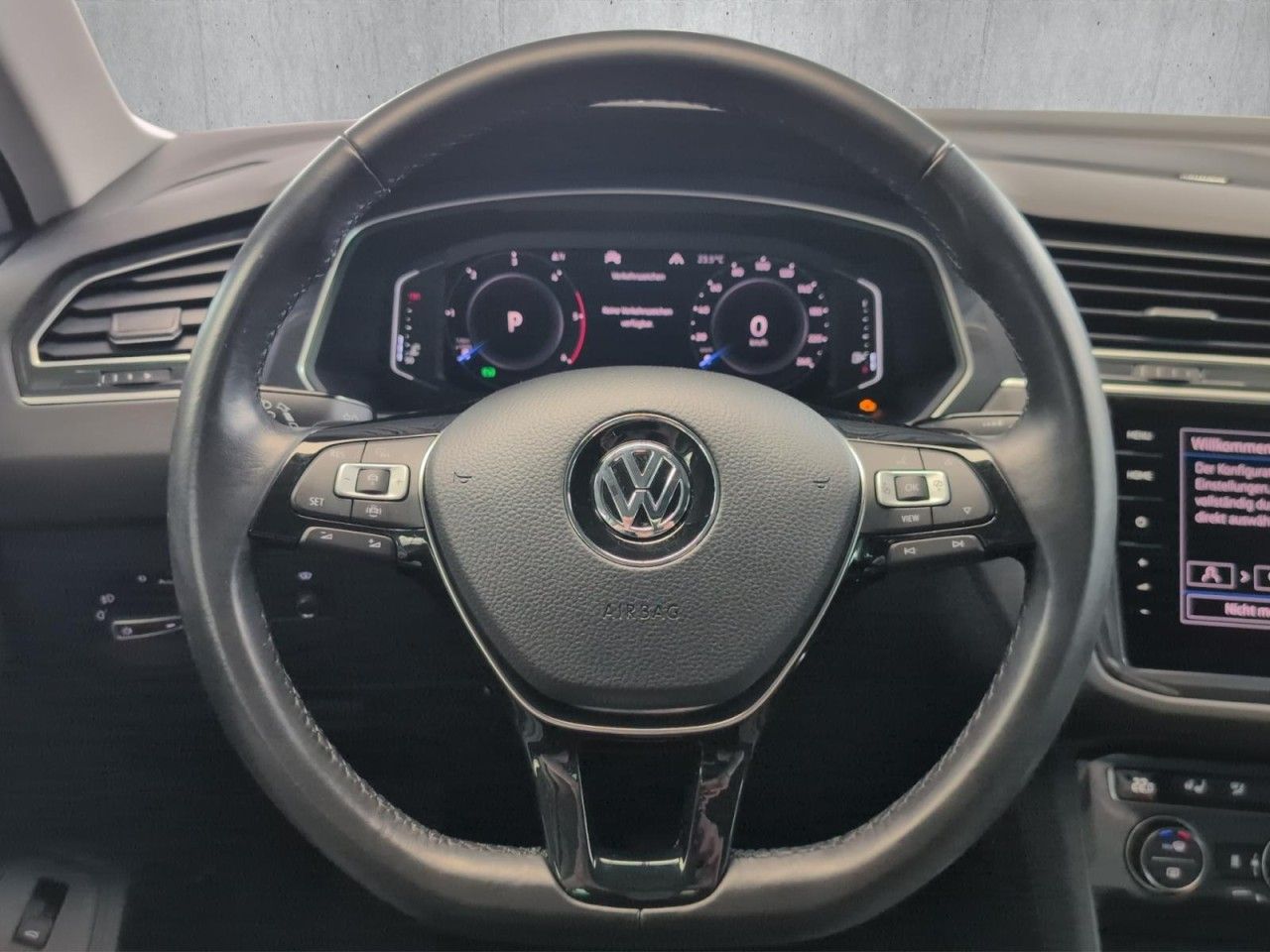 Tiguan Highline 2.0 TDI 4Motion DSG Klima Navi