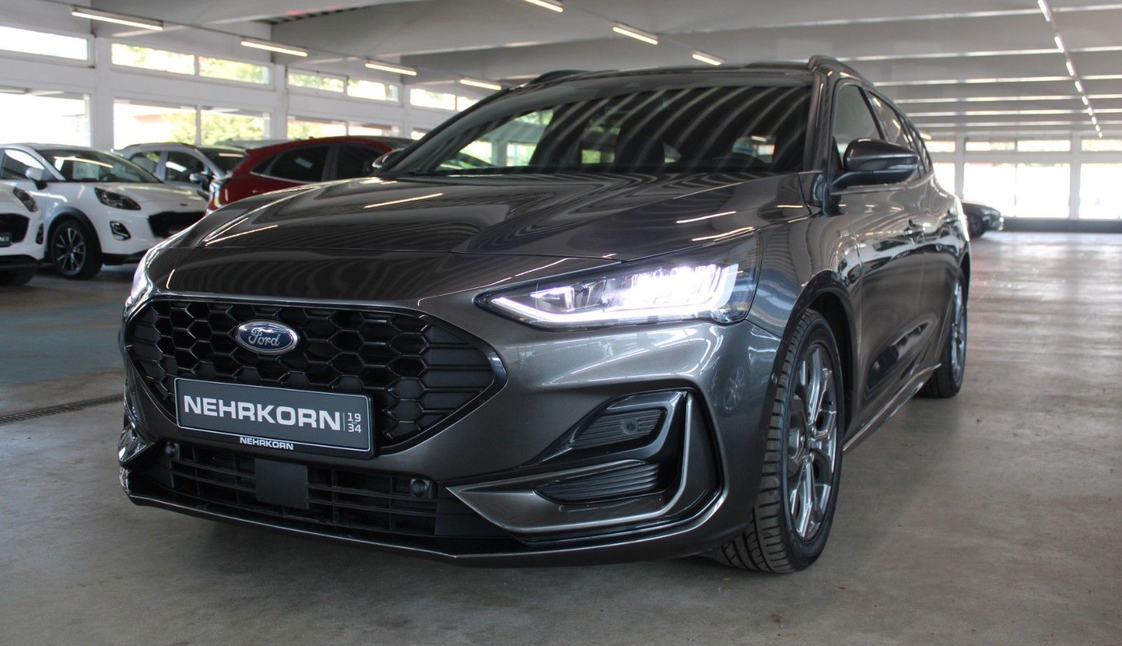Fahrzeugabbildung Ford Focus ST-Line Aut. LED ACC BLIS WinterPaket uvm.