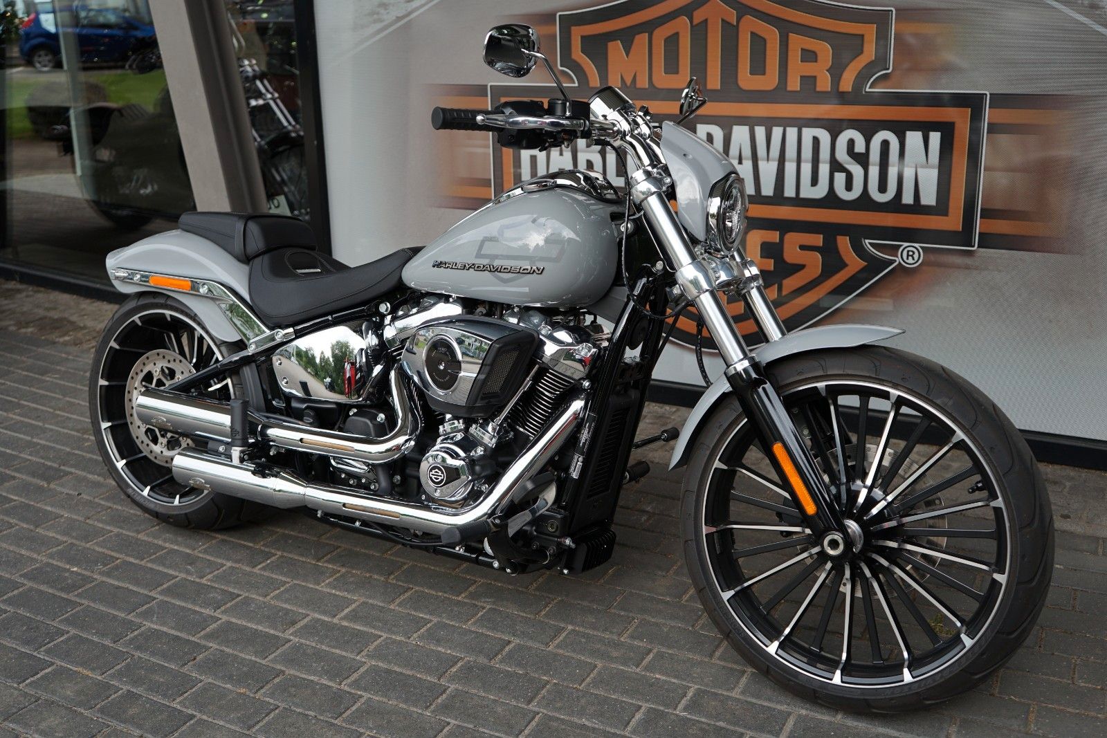 Fahrzeugabbildung Harley-Davidson Breakout 117 MY25 - FXBR - Thunderbike - Jekill