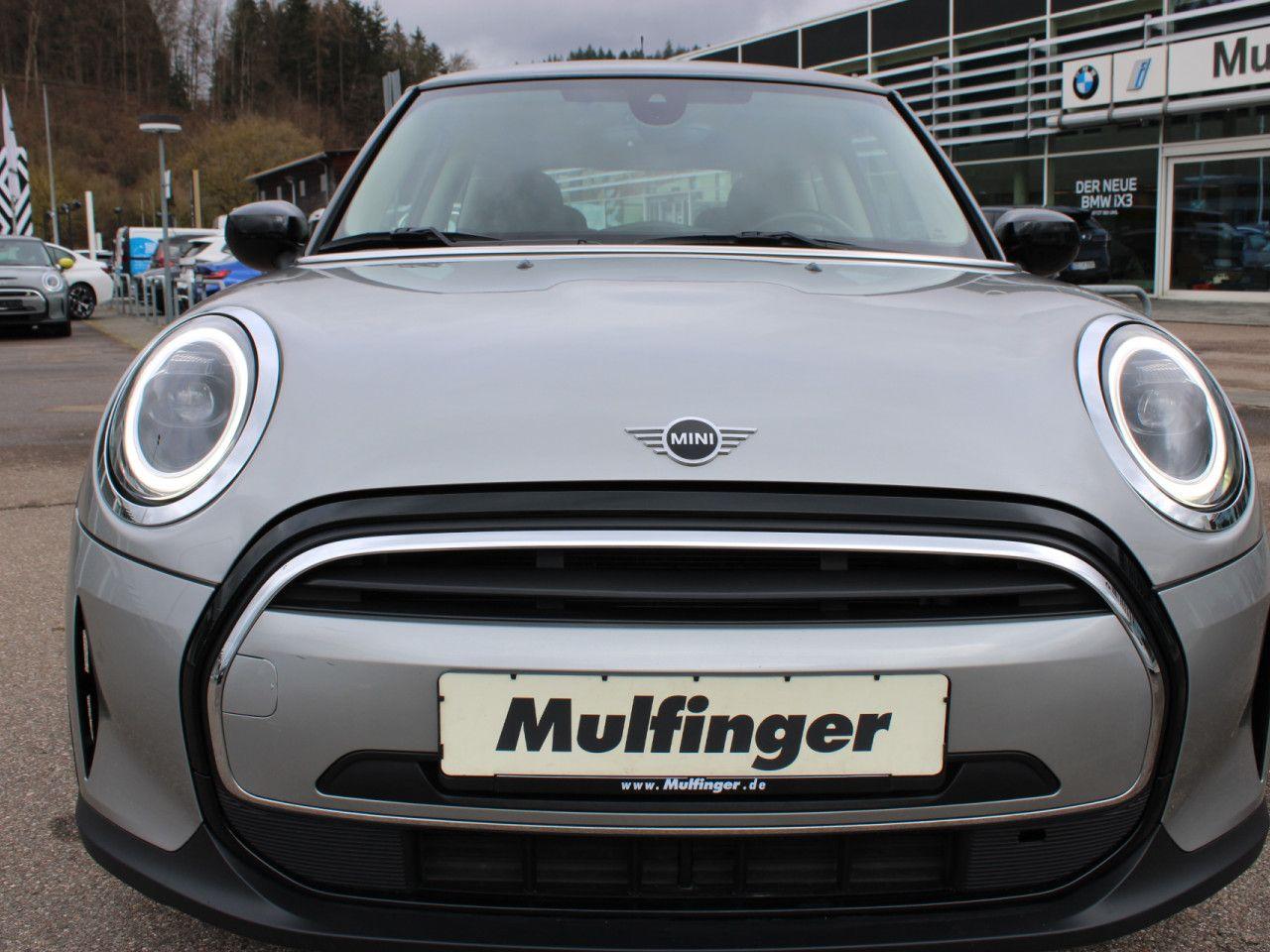 MINI Cooper Essential Trim LED DrivAss.Sitzh.CarPlay