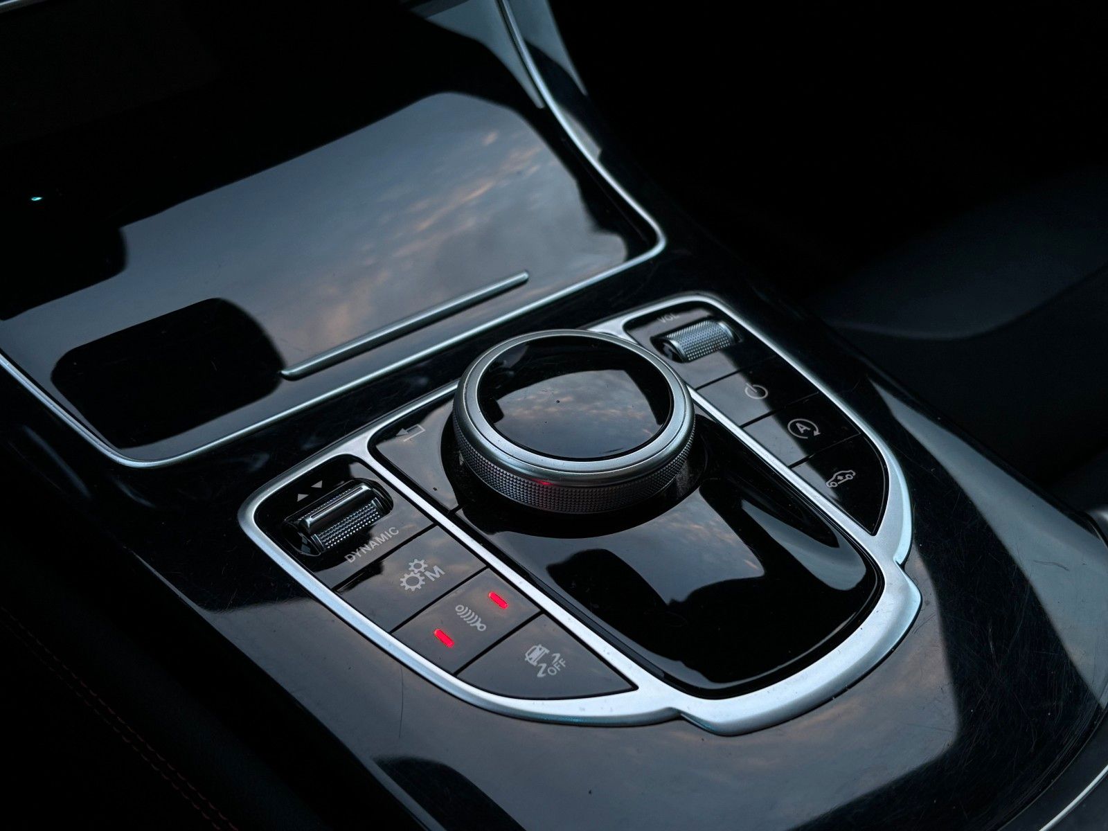 Fahrzeugabbildung Mercedes-Benz GLC 43 AMG *Pano*Burmester*Memory*Kamera*AHK