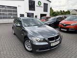 BMW 318i Touring *SHZ*KLIMAA*AUTO*4S-REIFEN*EXPORT - BMW 318 aus 2006: Kombi