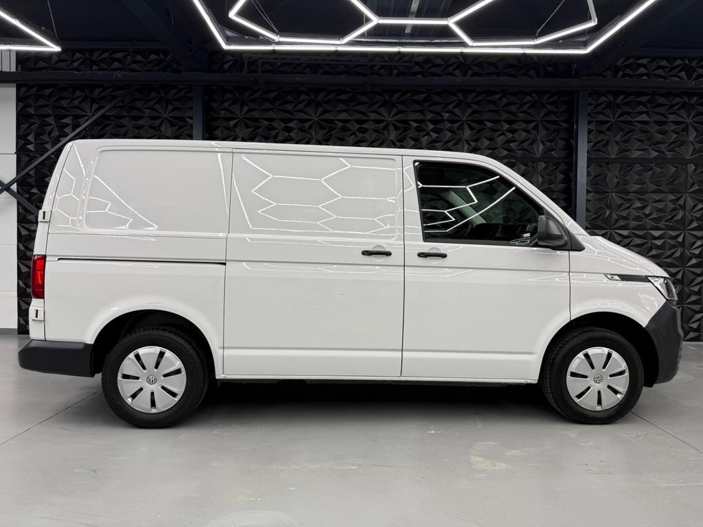 Volkswagen T6 Transporter 2.0 TDI, Foto 11 von 40