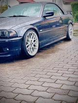 BMW E46 325Ci mit Hardtop - BMW 325 aus 2001: 325ci