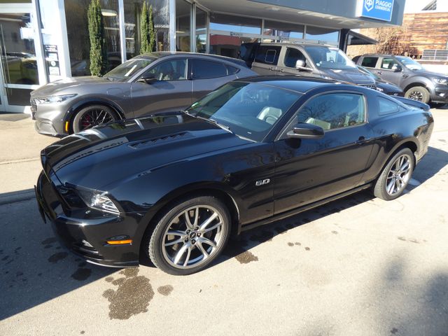 Ford Mustang GT