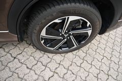 MITSUBISHI Eclipse Cross Plus 2.4 Select Hybrid 4WD Navi 1H