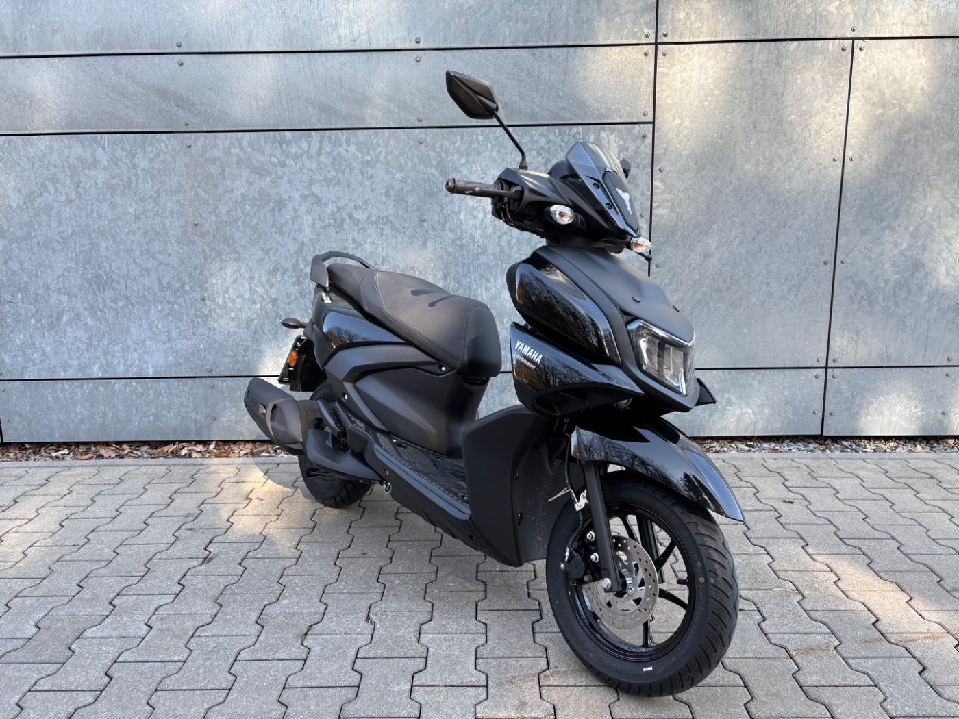 Fahrzeugabbildung Yamaha Rayzr 125 Modelljahr 2024