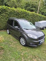 Ford Tourneo Courier 1.0 EcoBoost 74kW Ambiente A... - Ford Tourneo Courier: Ambiente