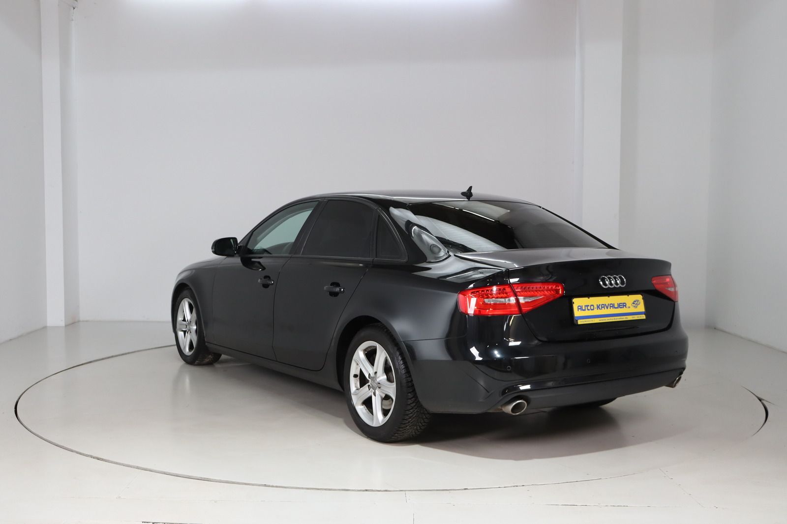 Fahrzeugabbildung Audi A4 3.0 TDI S tronic * Xenon * Navi * el. Sitze
