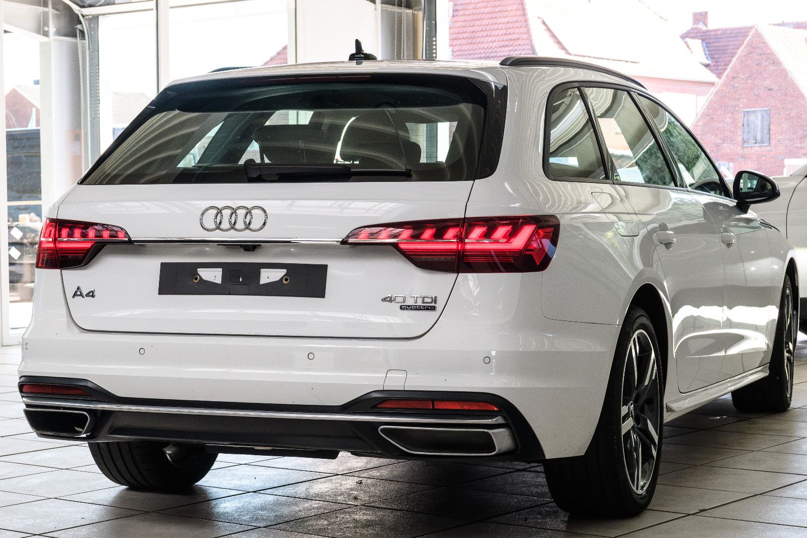 Fahrzeugabbildung Audi A4 Avant 40 TDI quattro advanced +AHK+Matrix LED