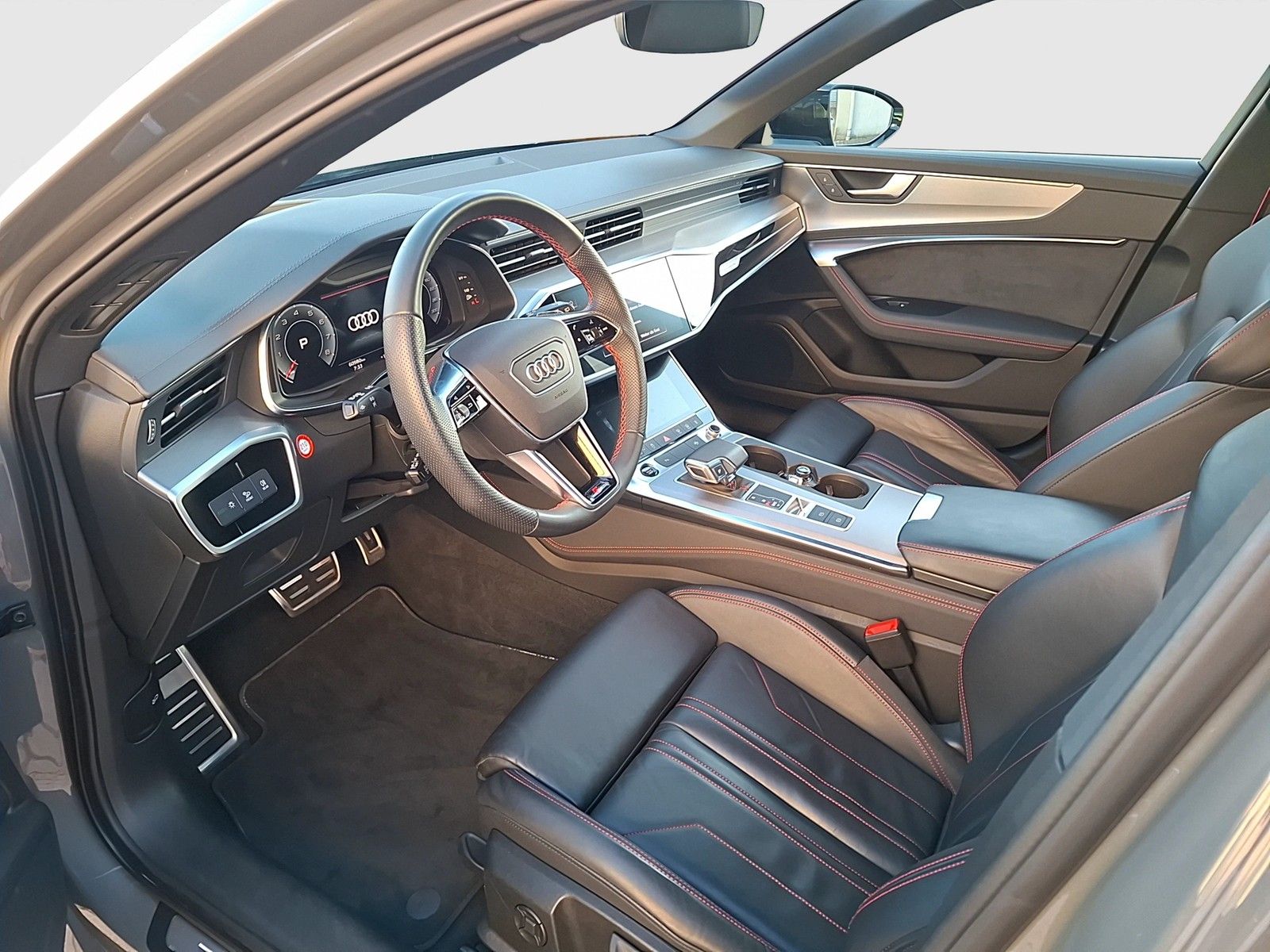 Fahrzeugabbildung Audi A6 Avant 45 TFSI quattro S-Line S-tronic Standhz