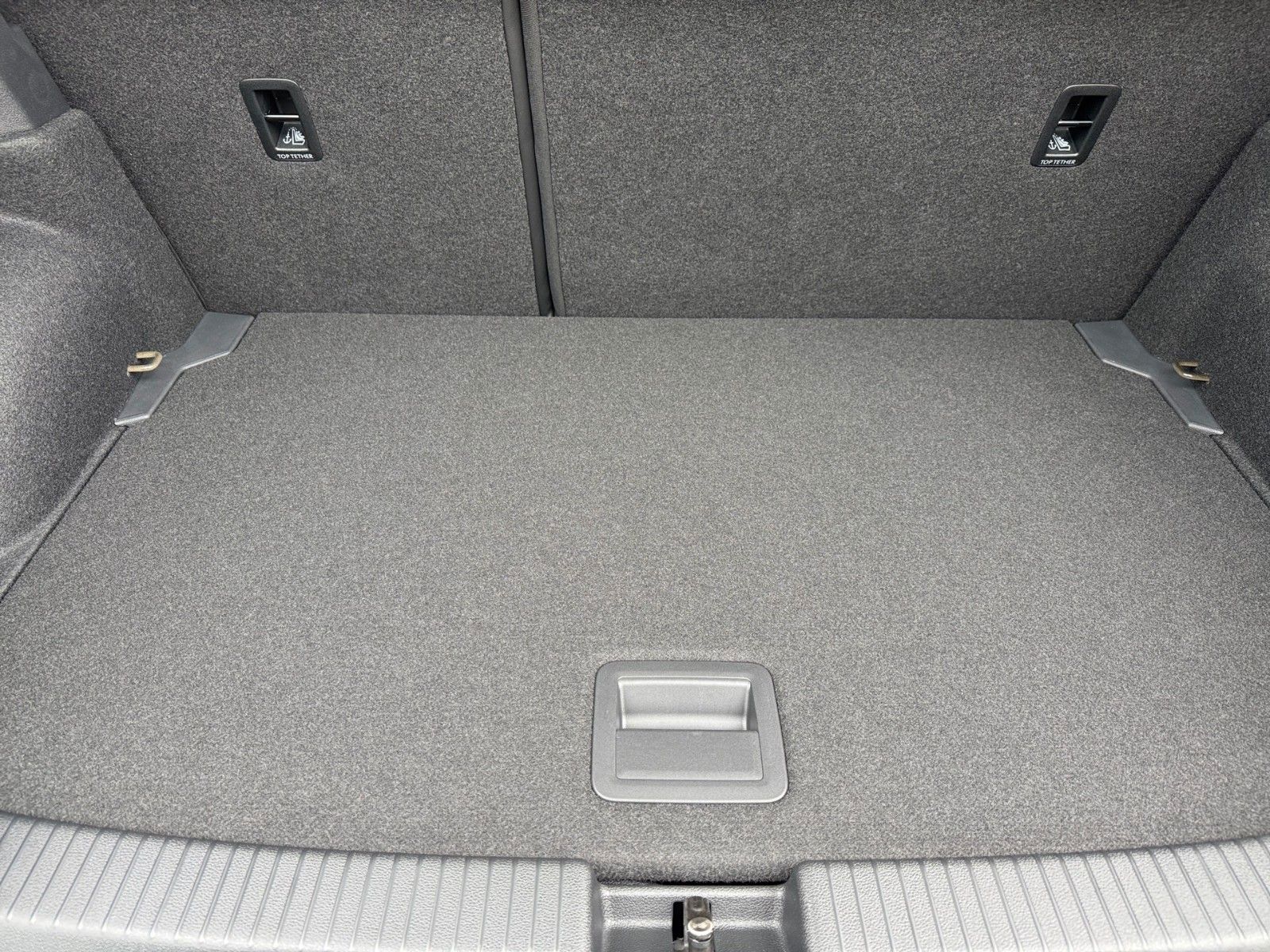 Fahrzeugabbildung Volkswagen T-Cross Life 1.0 TSI