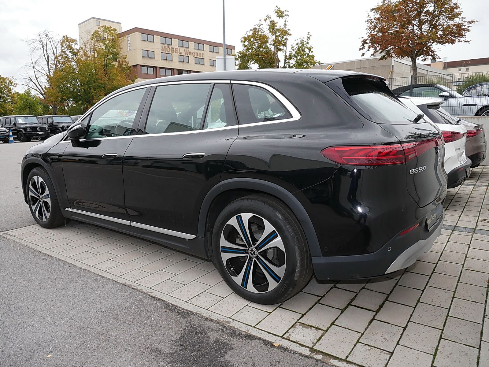 Mercedes-Benz EQS 580 4MATIC SUV MBUX Ambiente Fahrassist LED foto 3