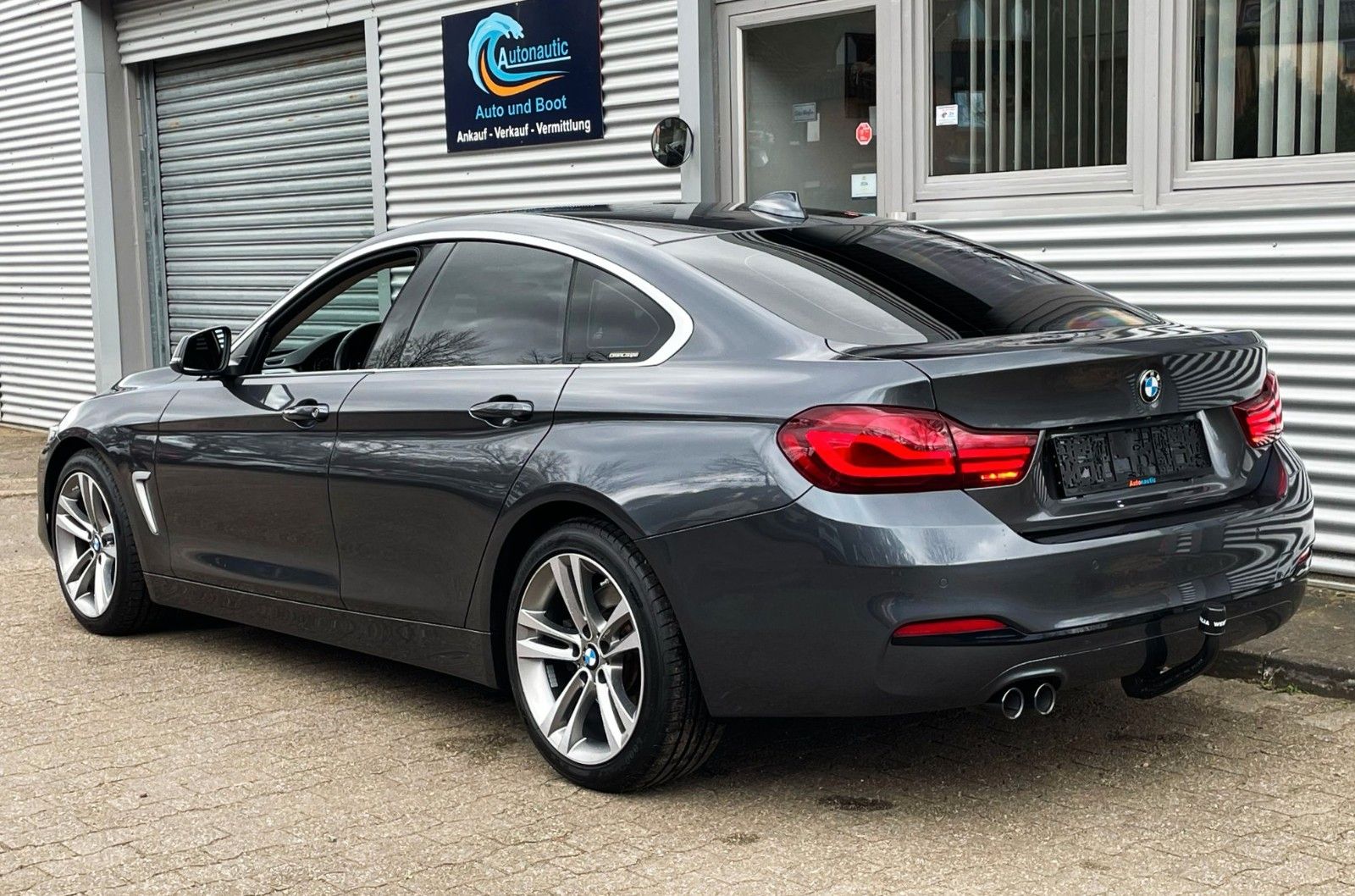Fahrzeugabbildung BMW Gran Coupe 430 d Sport SAG LEDER NAVI LED AHK