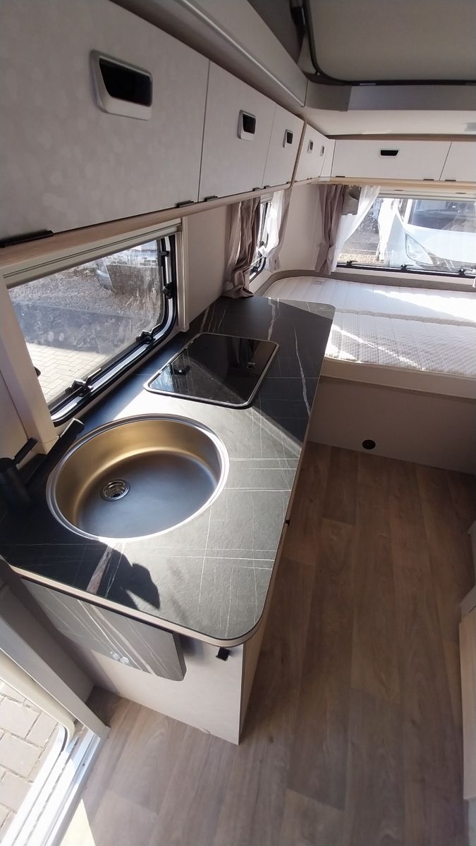 Fahrzeugabbildung HYMER / ERIBA / HYMERCAR Touring 630 - ab 2,99% eff.p.a.*