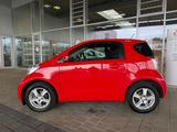 Toyota IQ 1.0 - Toyota IQ: 1.0