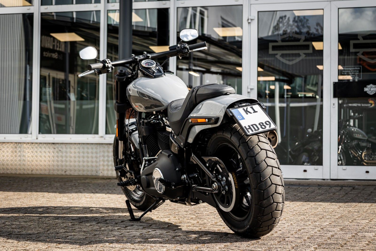 Fahrzeugabbildung Harley-Davidson FXFBS Fat Bob 114 CUI Softail - Jekill & Hyde