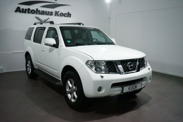 Nissan PATHFINDER NAVI-KAM-BOSE *PLATINUM* EINMALIG!!