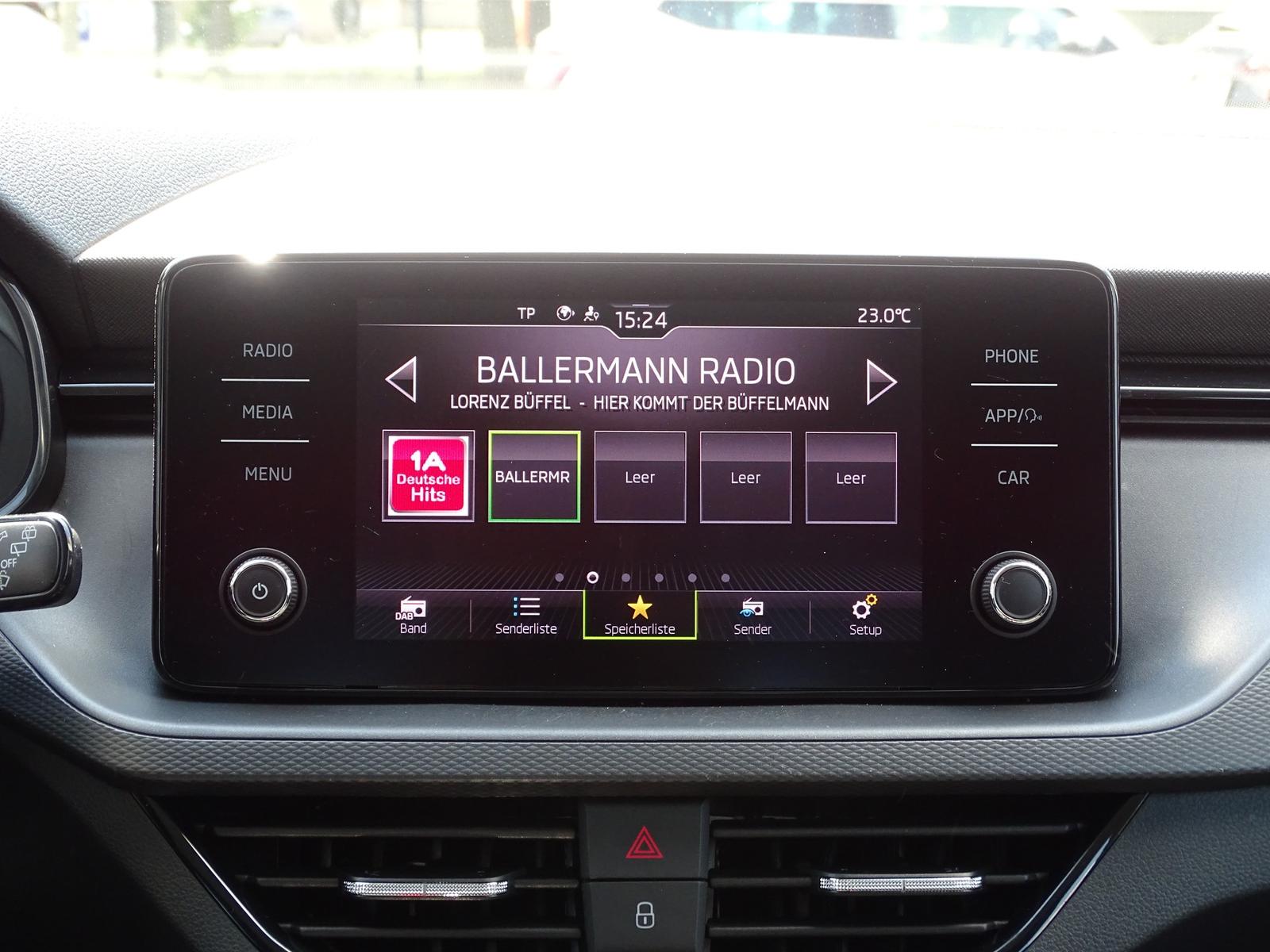Skoda Kamiq 1.5 TSI Ambition DSG LED Klima ACC Kamera