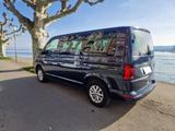 Volkswagen T6.1 Caravelle 2.0 TDI , 8 Sitze, 6G-HS   - blaue Volkswagen T6 Caravelle