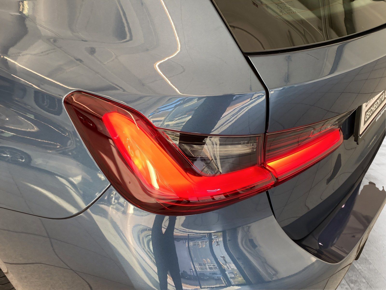 BMW 320 - Bild 10