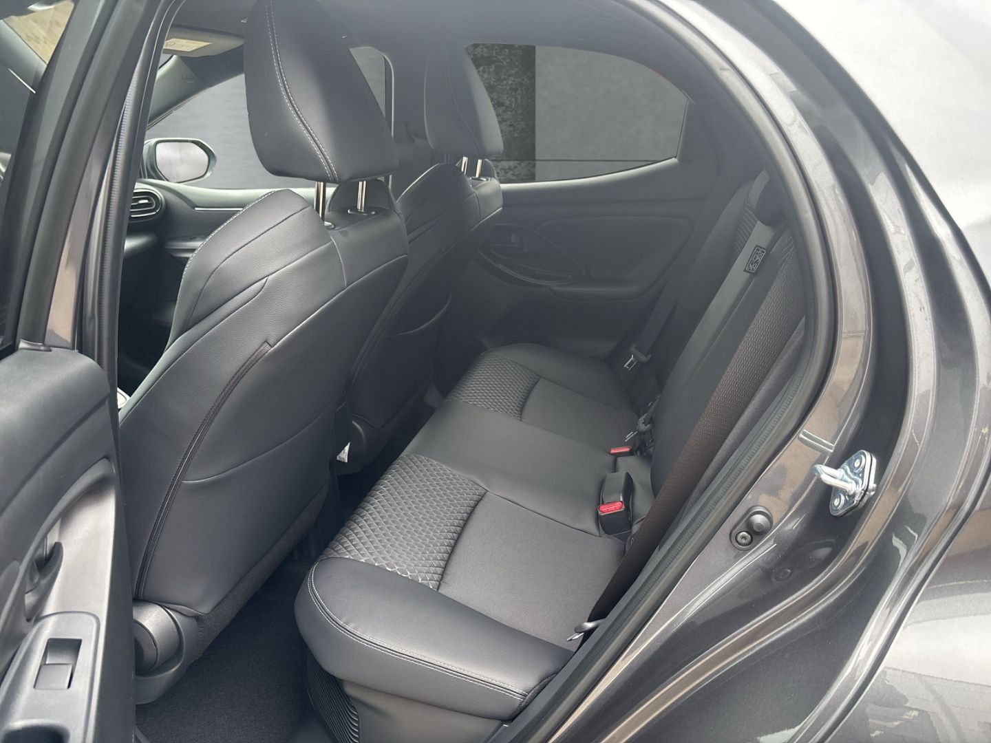 Mazda 2 Hybrid - Bild 9