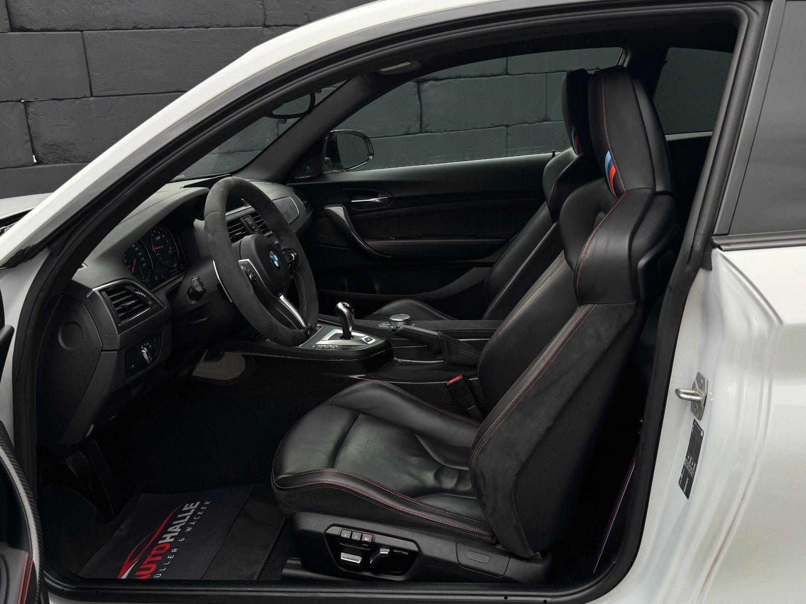 Fahrzeugabbildung BMW M2 CS 1of2200 Carbon Alcan. M-Drivers H&K Kam