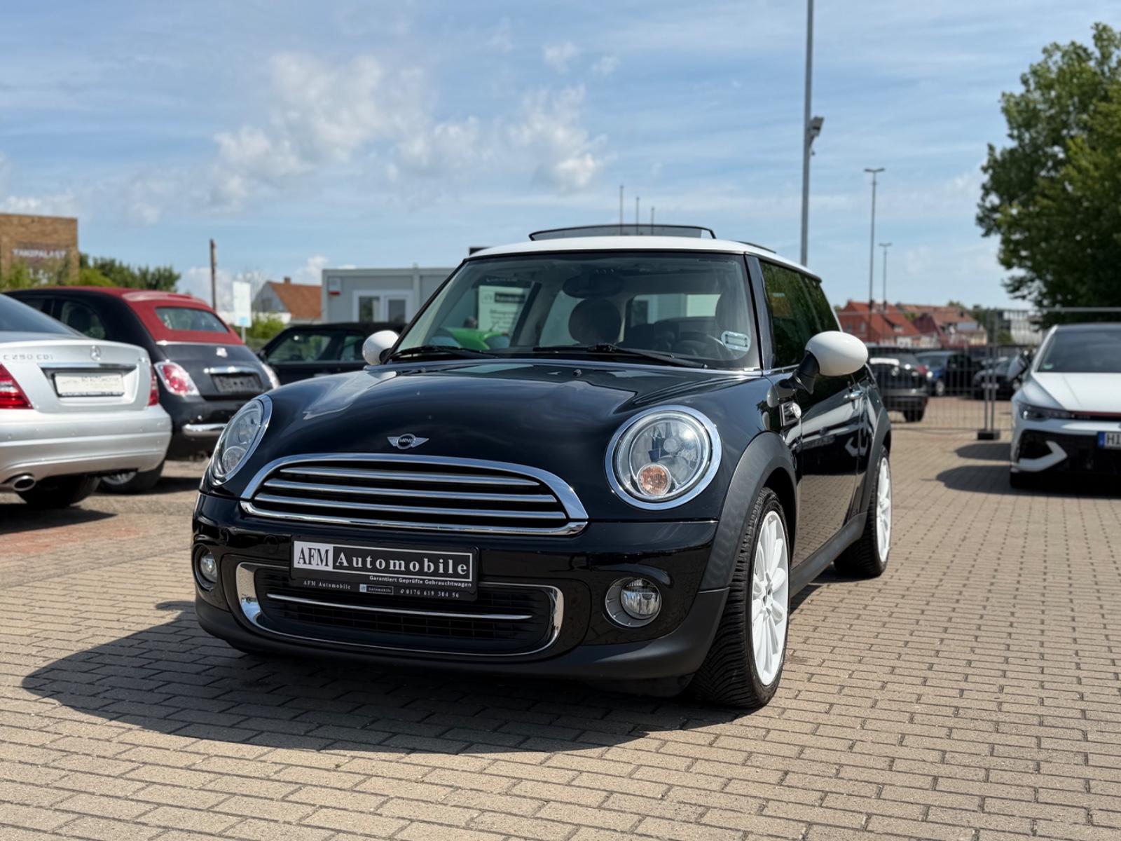 MINI COOPER Chili *AUTOMATIK*PDC*PANORAMA*STANDHEIZUN