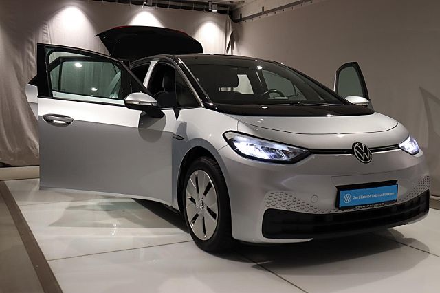ID.3 City ACC Sitzheizung Navi LED 2,49% Finanzi