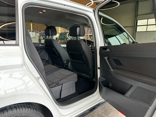 MYAUTOCENTER – Gebraucht- und Jahreswagen mit Werkstattservice in Pfaffenhofen Volkswagen Touran *R-Line*Sport*ACC*NAVI*2-ZONEN*LED*