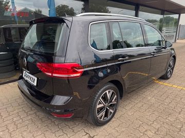 Bild 3 VW Touran Highline 2.0 TDI DSG AHK Navi Standheiz.