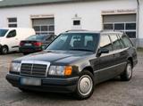 Mercedes-Benz Mercedes W124  E230 T Modell mit H Kennzei... - Mercedes-Benz E 230 aus 1991