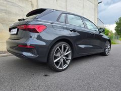 AUDI A3 Sportback Advanced 2.0 TDI S-Tronic Sport 19" AUDI A3 Sportback Advanced 2.0 TDI S-Tronic Sport 19"