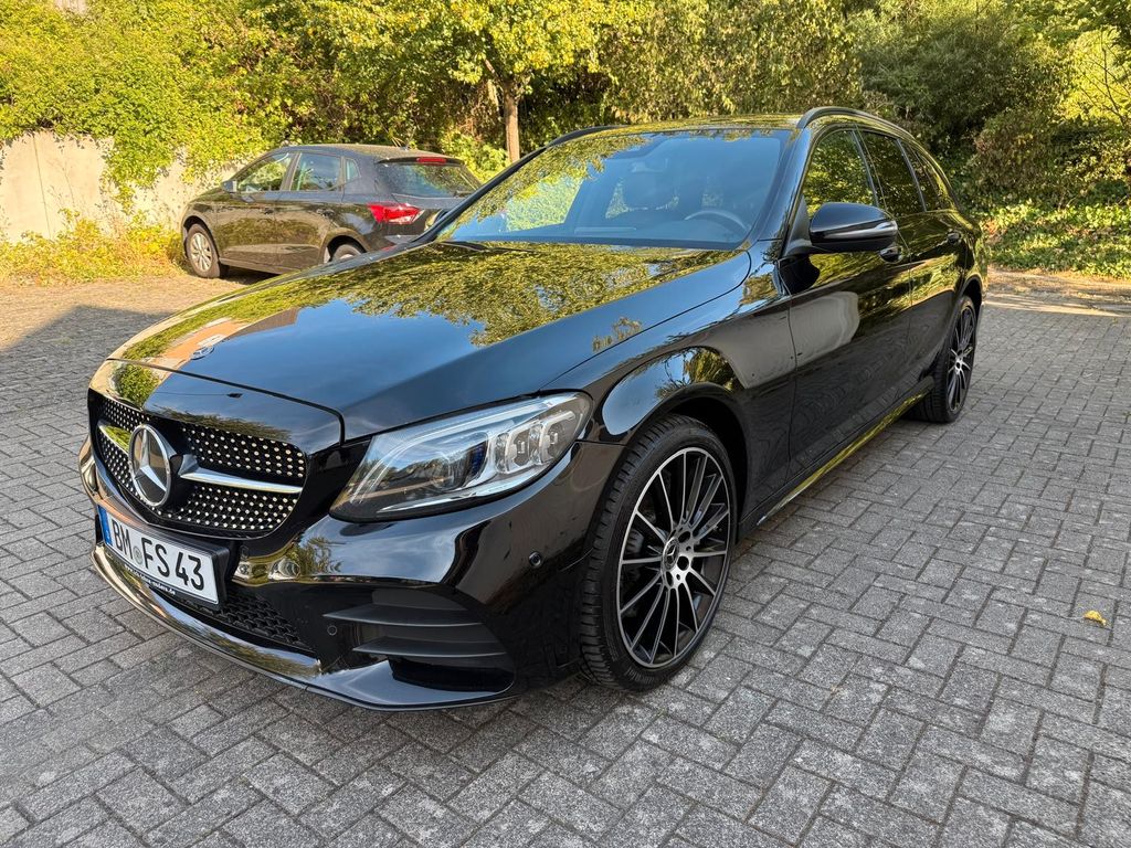 Image of Mercedes-Benz C 300