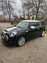 MINI Cooper SE Trim L  Top Zustand! Vollausstattung!  - MINI Cooper SE von privat